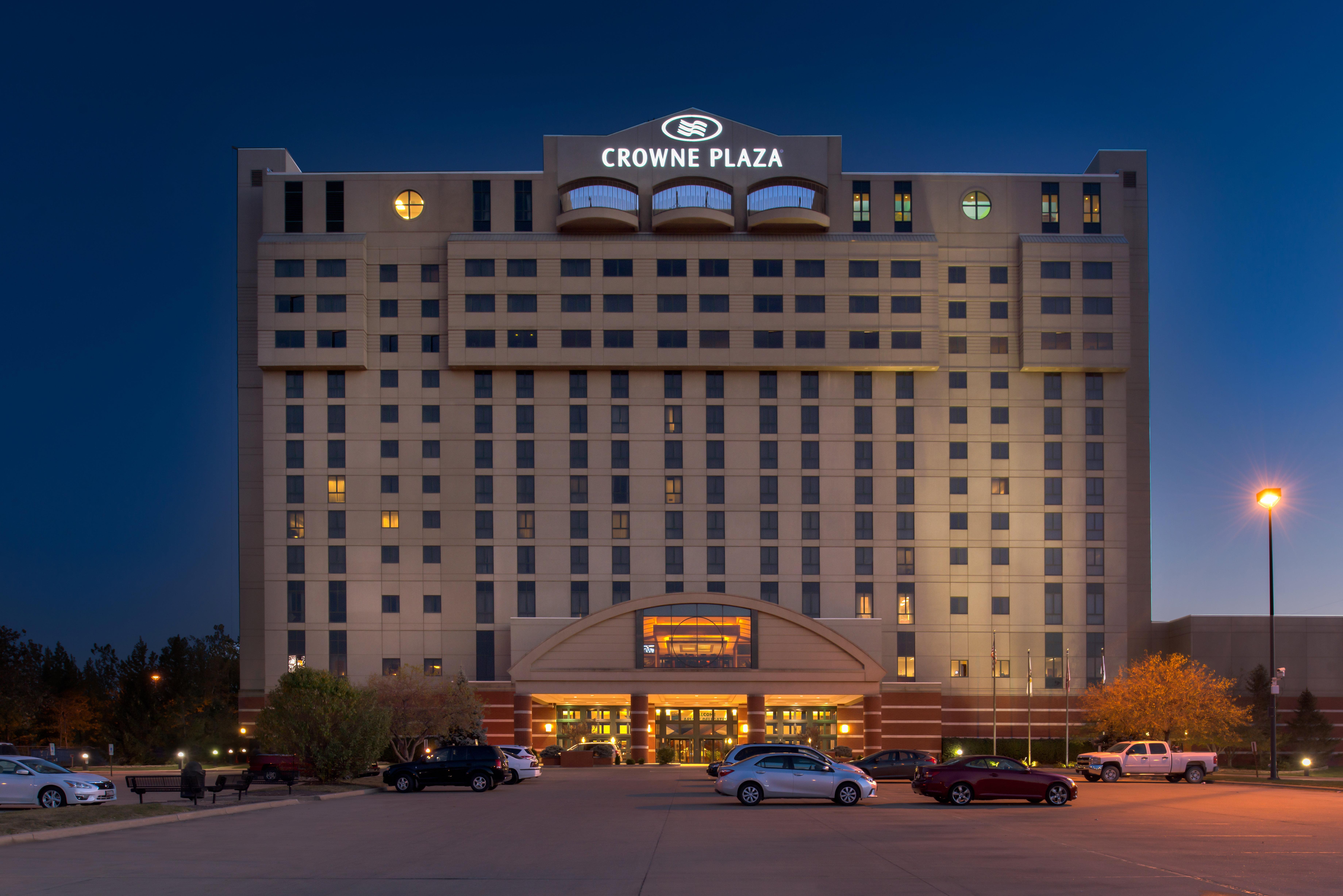 Crowne Plaza Springfield Convention Center By Ihg Hotel Buitenkant foto