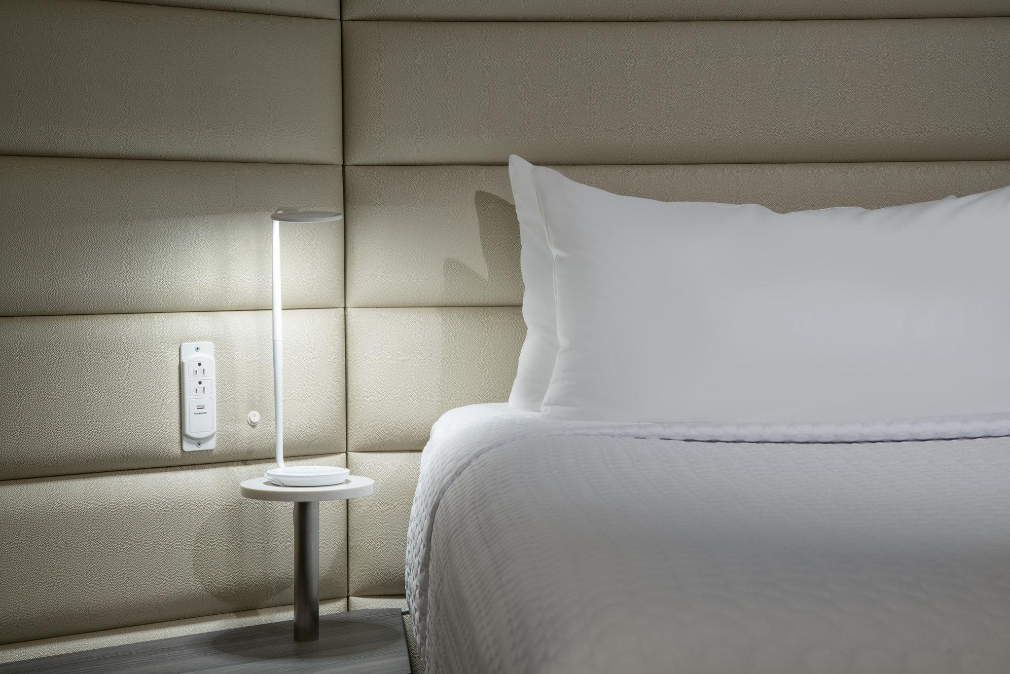 Crowne Plaza Springfield Convention Center By Ihg Hotel Buitenkant foto